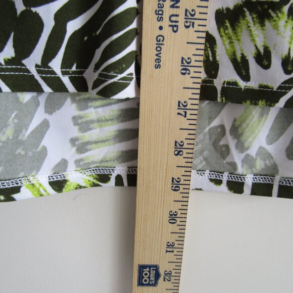 Liz Clairborne Career Women's Printed Top 1X Green Work Office Business Office - Picture 9 of 10